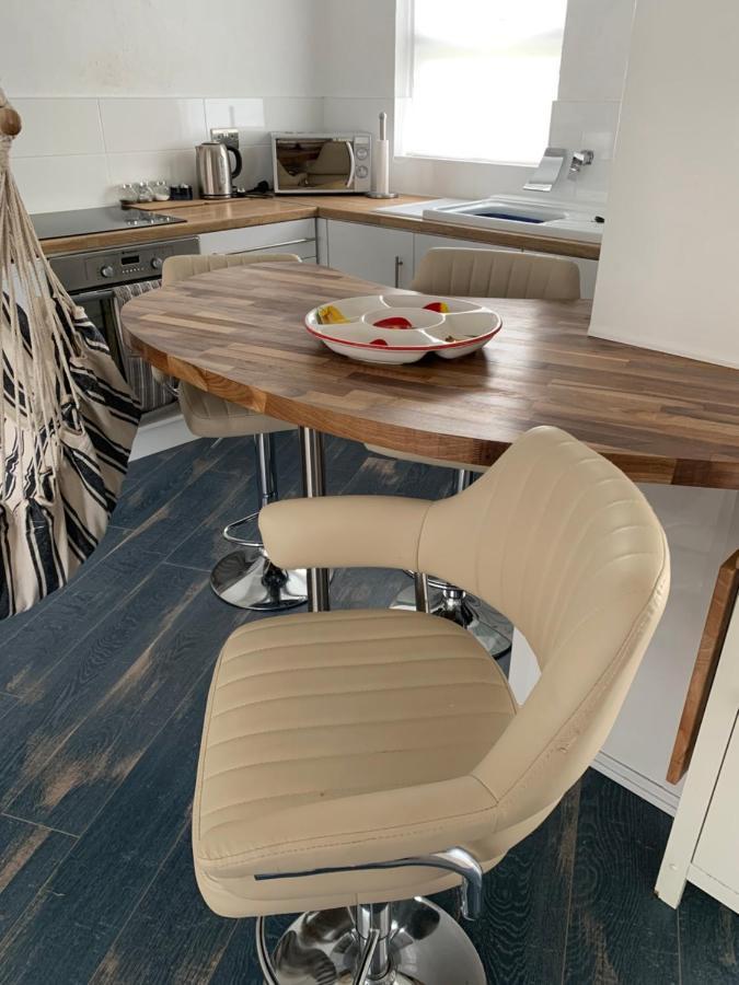 Cosy Beach Chalet Scratby Экстерьер фото